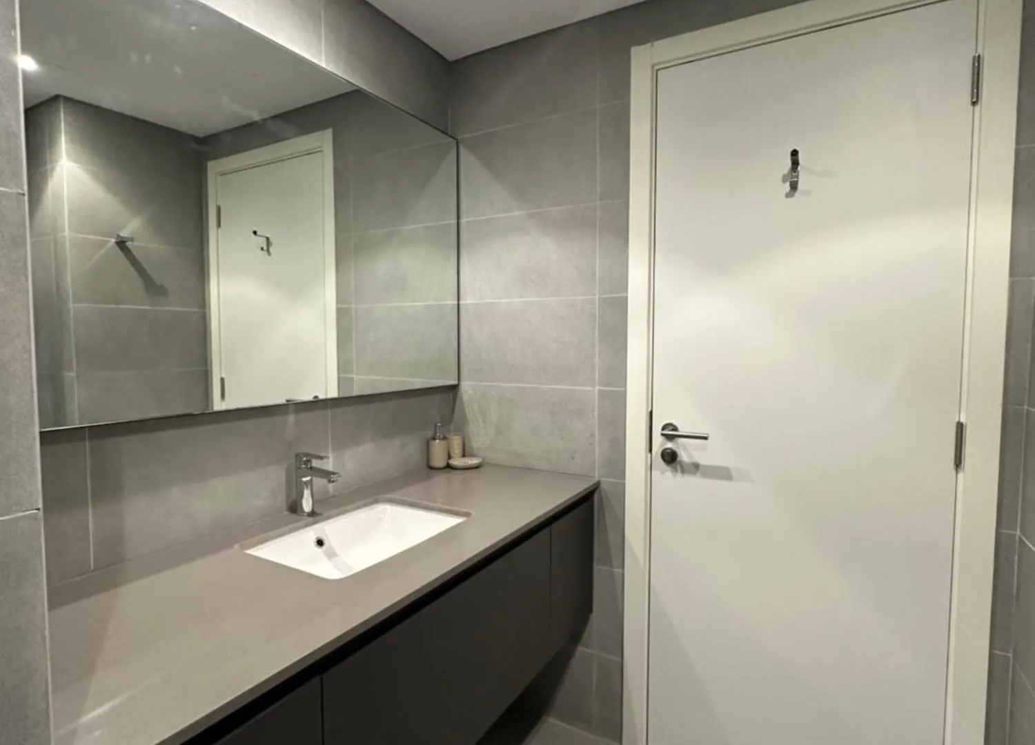 Luxury 1Br Apartment Al Jada Charjah